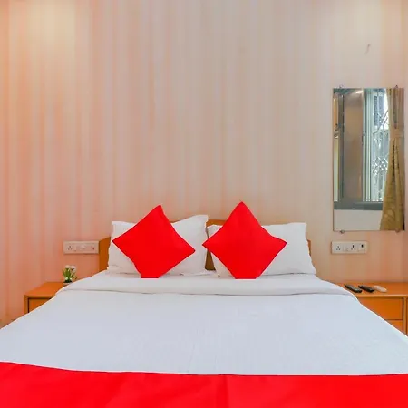 Oyo 79583 Seven Sun Guest House Mumbai