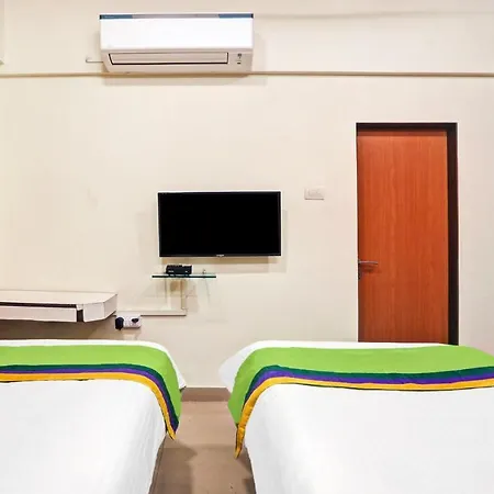 Hotel Treebo Trend Bandra 3*
