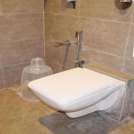 Rabis Hotel 3*