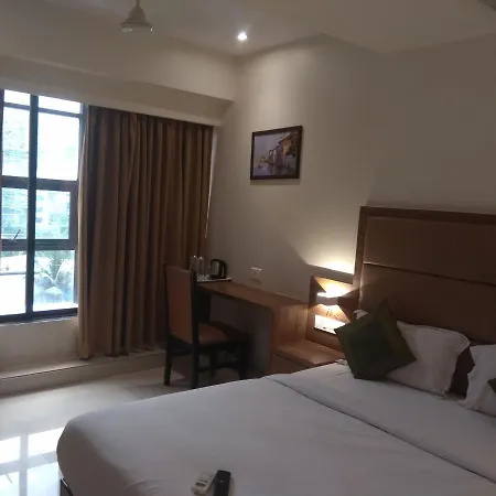 West Blue Hotel 3*