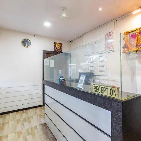 Amrapali Lodging And Boarding Hotel Mumbai