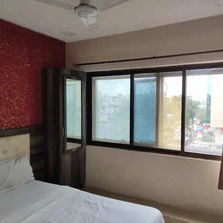 Sarah Guest house 3*