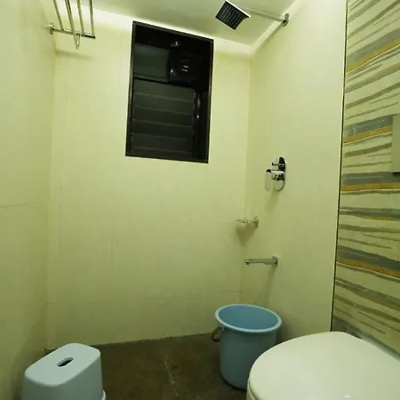 Luxury 5 - Bedroom Appartment Near Dadar Tt