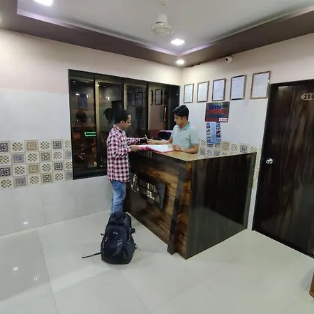 Gulzar Hottel