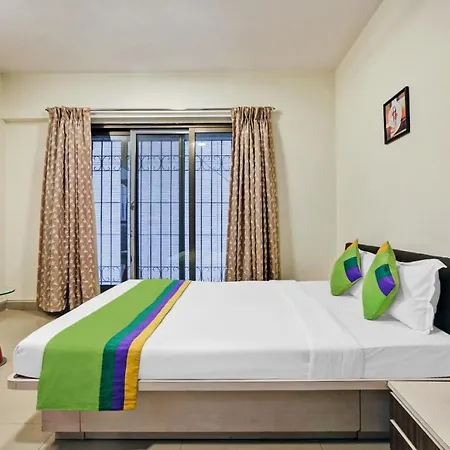 Treebo Trend Bandra Hotel