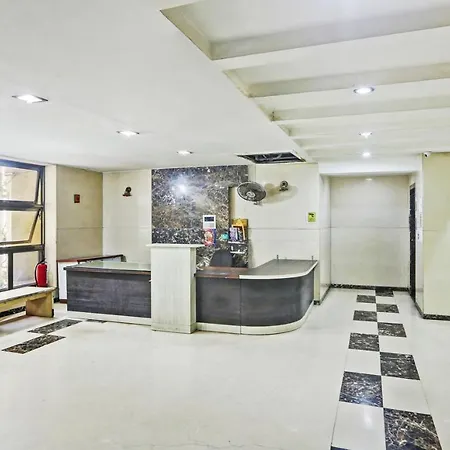 Hotel Treebo Trend Bandra 3*