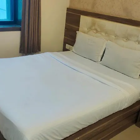 Sarah Guest house 3*
