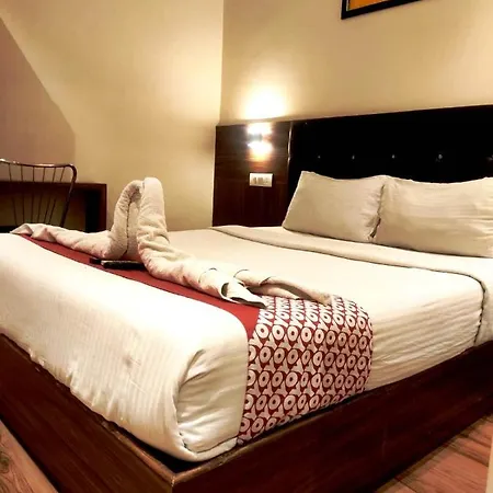 Hotel Deluxe Residency