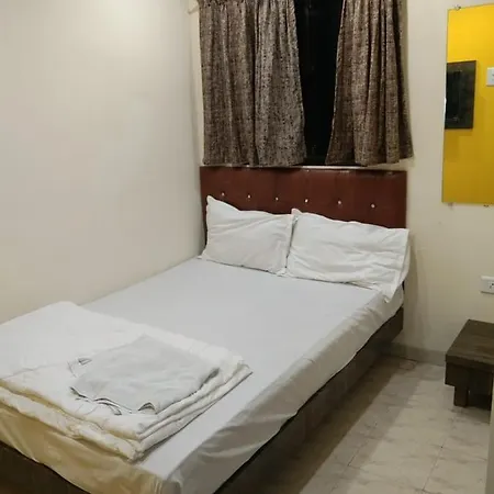 Sadguru Lodge Guest house 2*