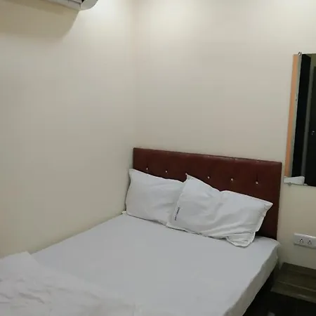 Sadguru Lodge 2* Mumbai