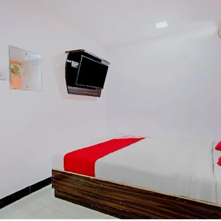 Hotel Simla House Hotel 2*