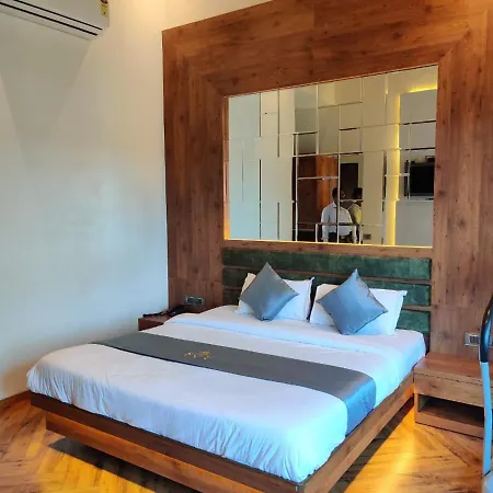 Guest house The Saroja Grand Villa Resorts *