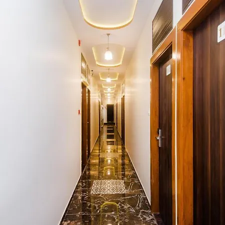 Hotel Axis International, Sakinaka