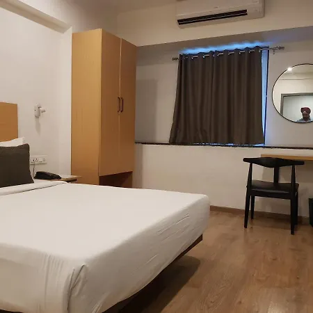 Hotel Singhs International Hotel Mumbai