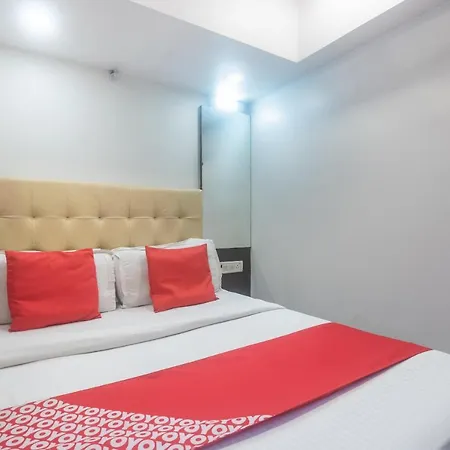 Oyo 49867 Hotel Kalpana Residency 3*