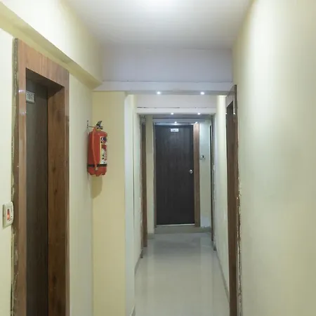 Oyo 49867 Hotel Kalpana Residency 3* Mumbai
