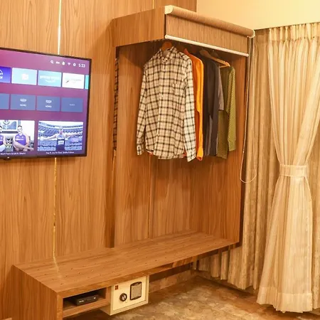 Surya Prakash 3* Mumbai