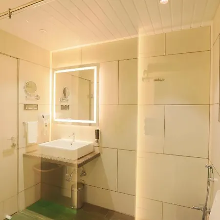 Hotel Surya Prakash Mumbai