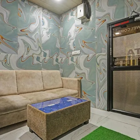 Oyo 82580 Taj Residency Lodging And Boarding Hotel Mumbai