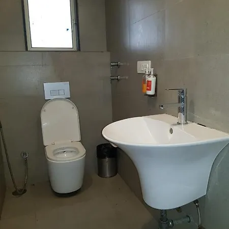 Hotel Singhs International Mumbai