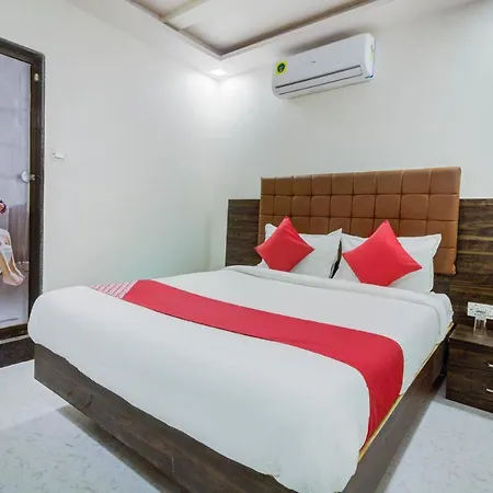 Oyo 66155 Golden Palace 3* Mumbai