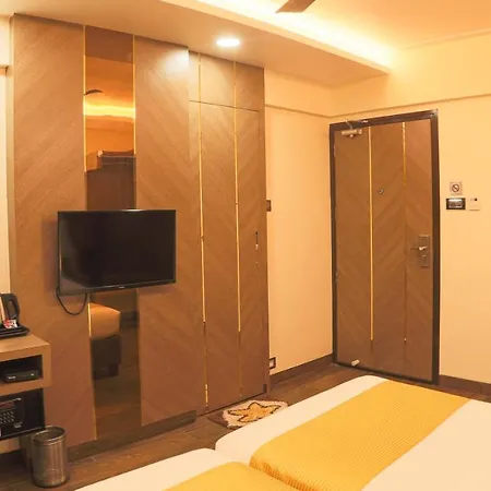 Hotel Surya Prakash