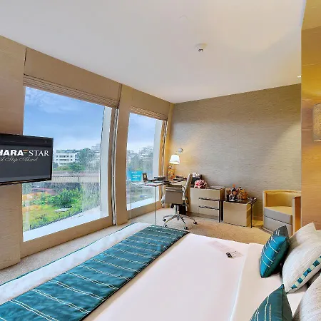 Sahara Star Hotel 5*
