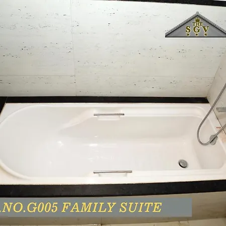 Guest house The Saroja Grand Villa Resorts Mumbai