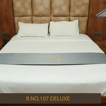 The Saroja Grand Villa Resorts * Mumbai