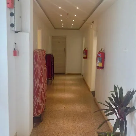 Hotel Samraj
