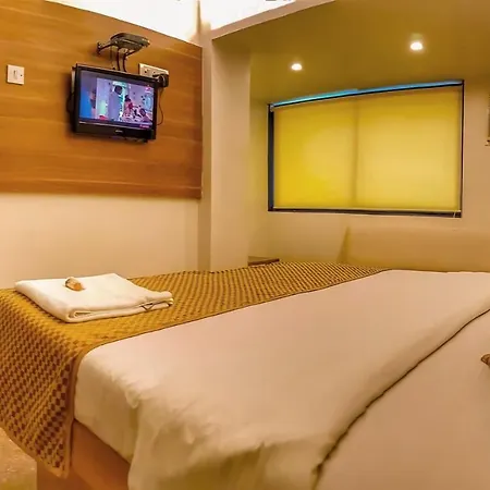 Samraj Hotel