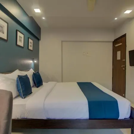Om Sai Villa Hotel Mumbai