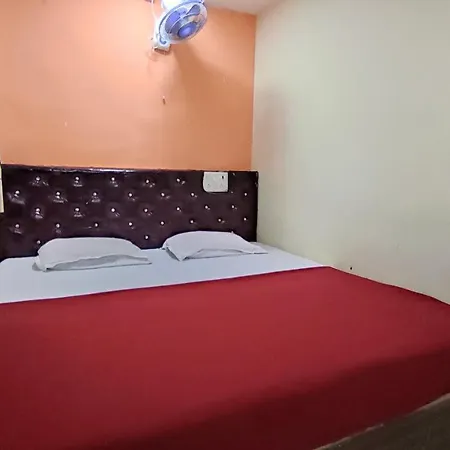 Hotel Simla House