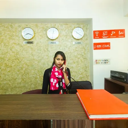Oyo Flagship 19020 Kc Palace Hotel 3*