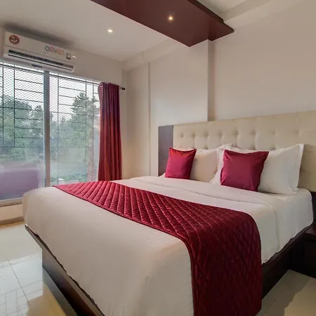 Hotel Malad Opposite Malad Railway Station Mumbai