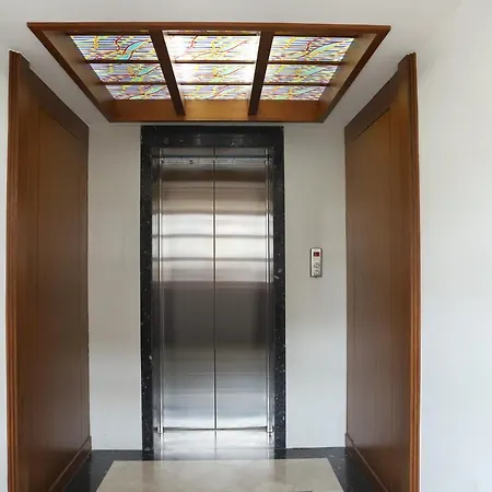 Guest house Gobinddhham Mumbai