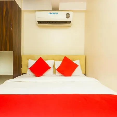 Hotel Oyo Flagship 19020 Kc Palace