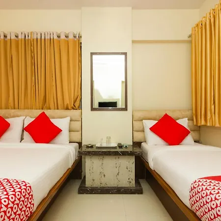 Hotel Oyo Flagship 19020 Kc Palace