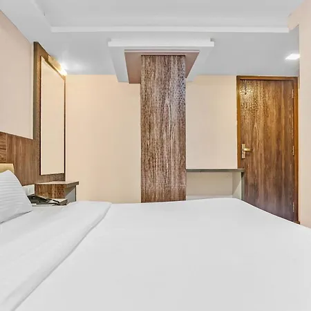 Oyo Flagship 83396 Hotel Vinyasa Residency Hotel Mumbai