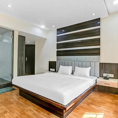 Oyo Flagship 83396 Hotel Vinyasa Residency Hotel Mumbai