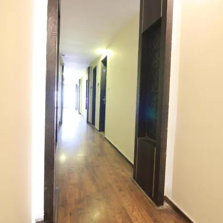 Saroj Plaza Hotel Mumbai