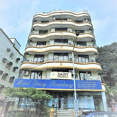 Daisy Residency By Rr Rooms Guest house