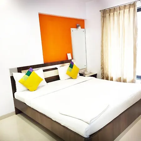 Guest house Daisy Residency By Rr Rooms Mumbai