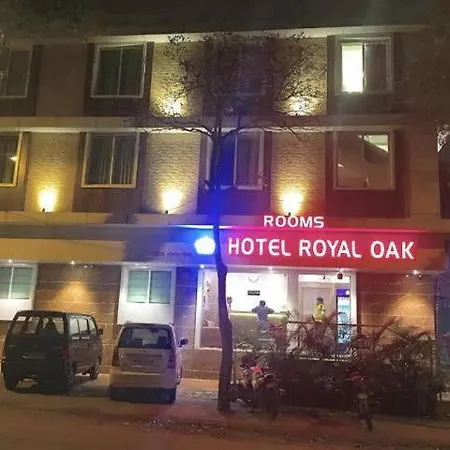 Hotel Royal Oak Pawne Guest house Mumbai