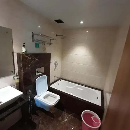 Guest house Hotel Royal Oak Pawne *