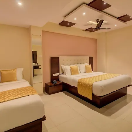 Malad Opposite Malad Railway Station 3* Mumbai