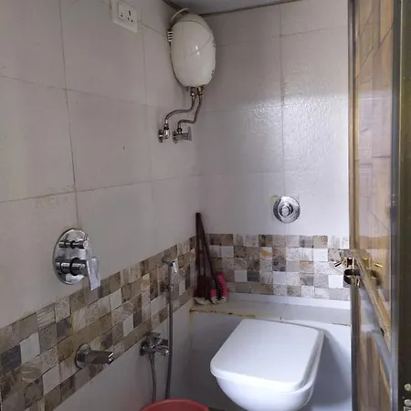 Mumbai Royal Dormitory Ac Deluxe