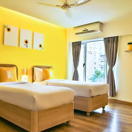 Bloom - Juhu Hotel Mumbai