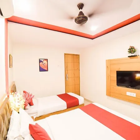 Hotel Grandeur-near International Airport Mumbai