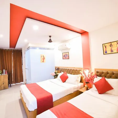 Grandeur-near International Airport Hotel